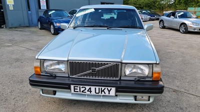 Lot 134 - 1987 VOLVO 760 GLE AUTO