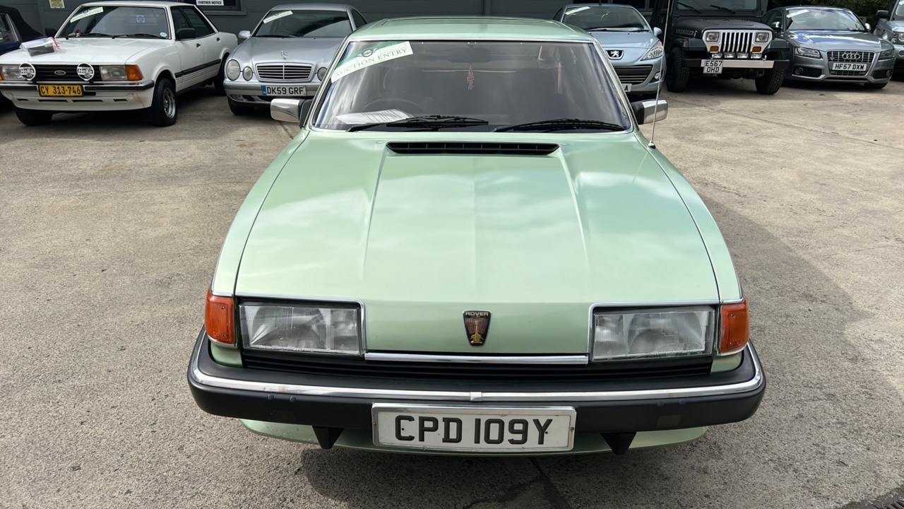 Lot 12 - 1983 ROVER SD1