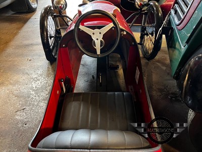 Lot 405 - MORGAN 3 WHEEL PEDAL CAR