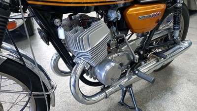 Lot 358 - 1970 SUZUKI T500