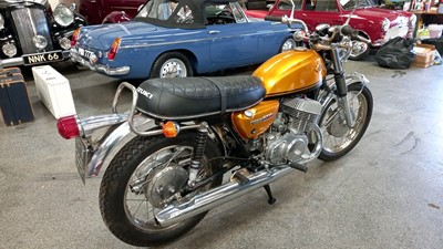 Lot 358 - 1970 SUZUKI T500