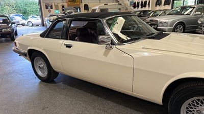 Lot 380 - 1986 JAGUAR XJ-SC V12 AUTO