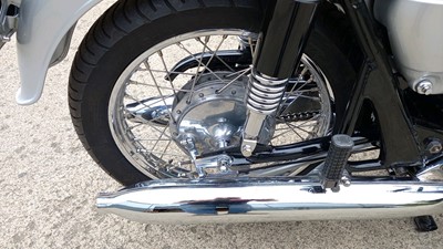 Lot 404 - 2017 HONDA CB450