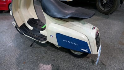 Lot 406 - 1966 LAMBRETTA J50