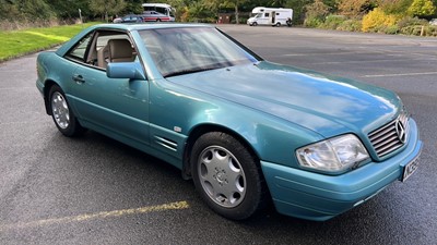 Lot 440 - 1996 MERCEDES SL320 AUTO