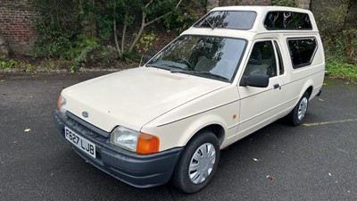 Lot 441 - 1988 FORD ESCORT 35