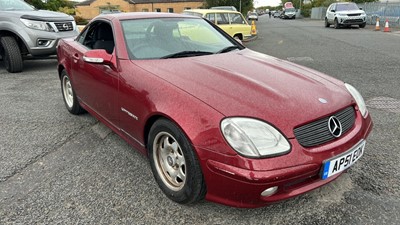 Lot 123 - 2001 MERCEDES SLK 200 KOMPRESSOR