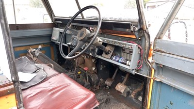 Lot 480 - 1970 LAND ROVER 109 TOW TRUCK