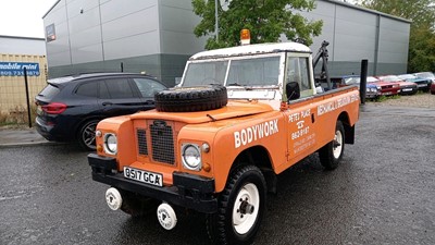 Lot 480 - 1970 LAND ROVER 109 TOW TRUCK