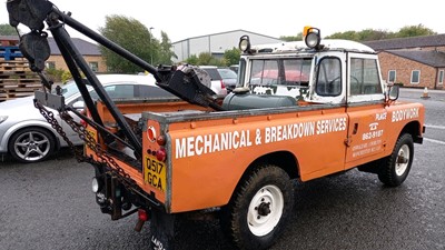 Lot 480 - 1970 LAND ROVER 109 TOW TRUCK