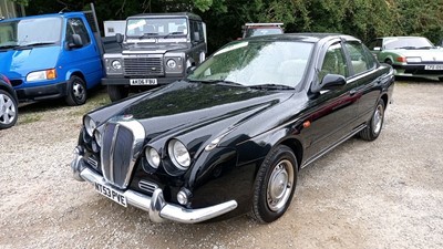 Lot 557 - 2003 MITSUOKA RYDER