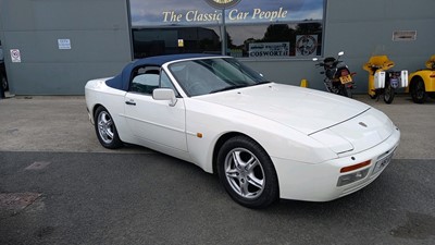 Lot 581 - 1991 PORSCHE 944 S2 CABRIO