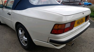 Lot 581 - 1991 PORSCHE 944 S2 CABRIO