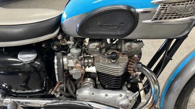 Lot 621 - 1961 TRIUMPH TROPHY