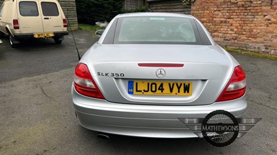 Lot 54 - 2004 MERCEDES SLK 350