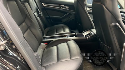 Lot 62 - 2010 PORSCHE PANAMERA V6