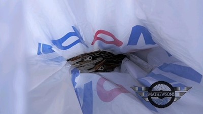 Lot 183 - KEY BOARD & CUTTER