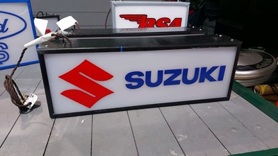 Lot 195 - SUZUKI ILLUMINATED SIGN