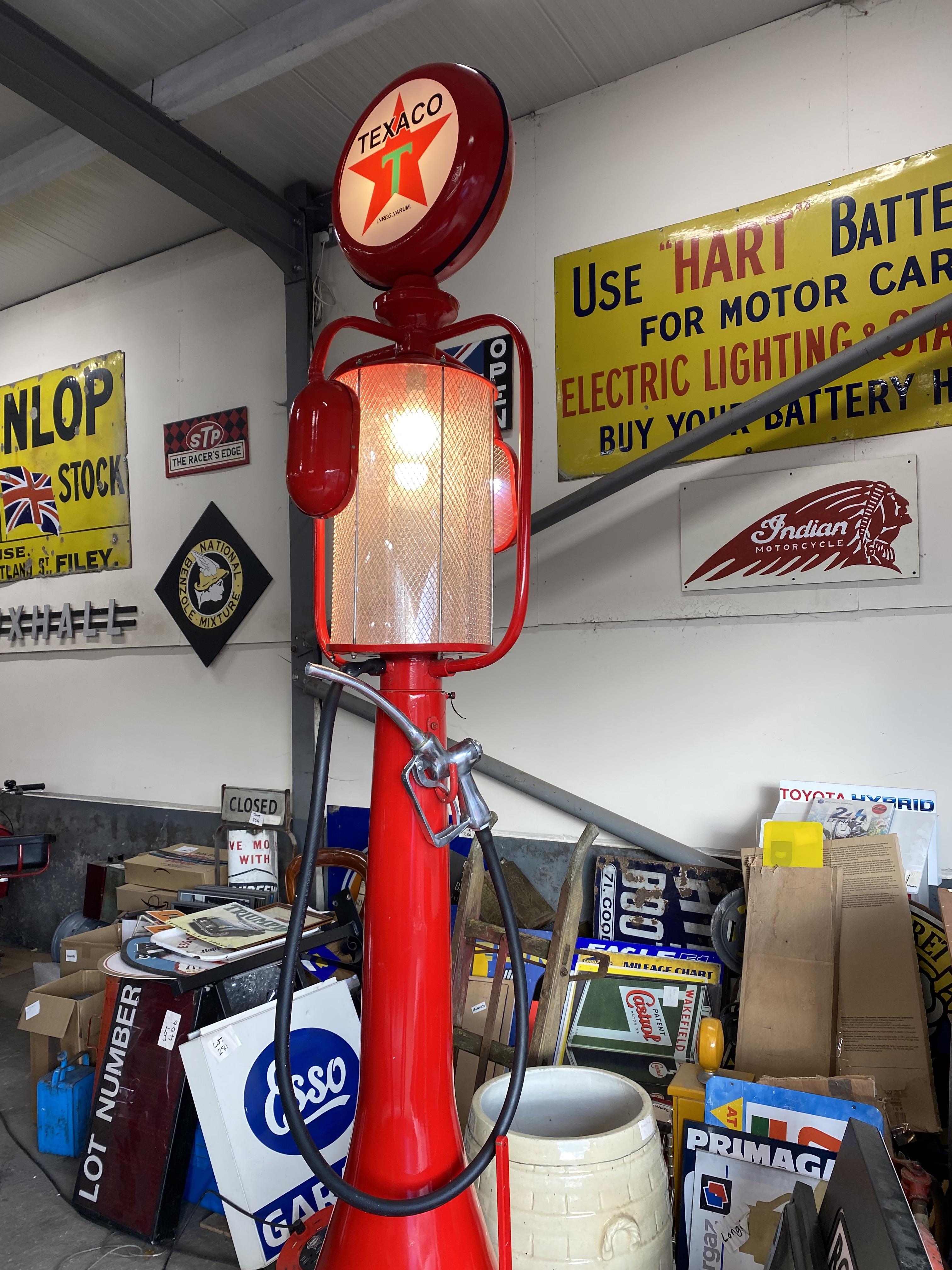 Lot 161 REPRODUCTION TEXACO LIGHT UP PUMP