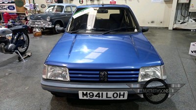 Lot 220 - 1994 PEUGEOT 205 MARDI GRAS AUTO