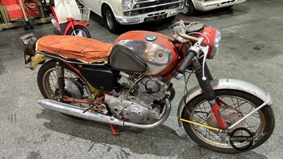 Lot 155 - 1964 HONDA CB72