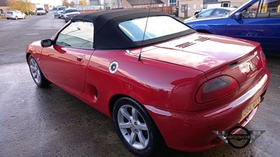 Lot 372 - 2001 MG MGF