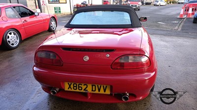 Lot 372 - 2001 MG MGF