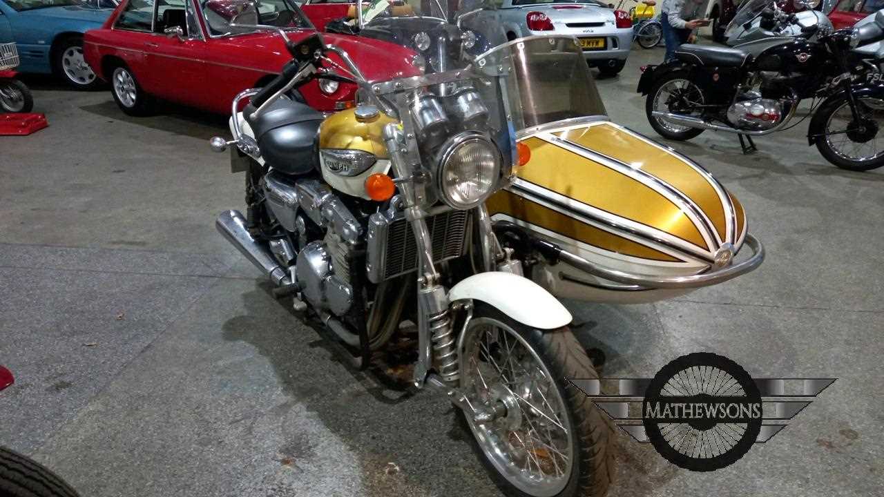 Lot 127 - 1997 TRIUMPH ADVENTURER