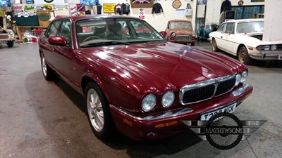 Lot 416 - 1999 JAGUAR XJ8 AUTO