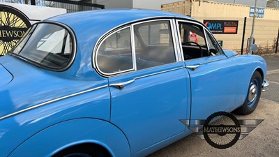 Lot 341 - 1963 DAIMLER V8 250