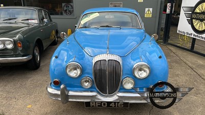 Lot 341 - 1963 DAIMLER V8 250