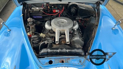 Lot 341 - 1963 DAIMLER V8 250