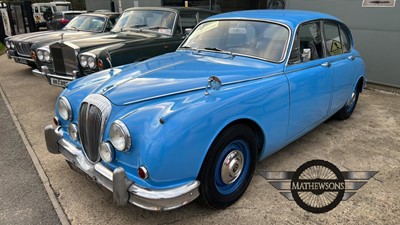 Lot 341 - 1963 DAIMLER V8 250