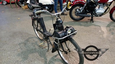 Lot 421 - 1961/64 VELOSOLEX 2200