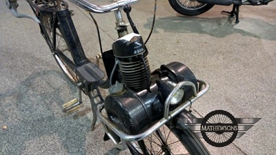 Lot 421 - 1961/64 VELOSOLEX 2200