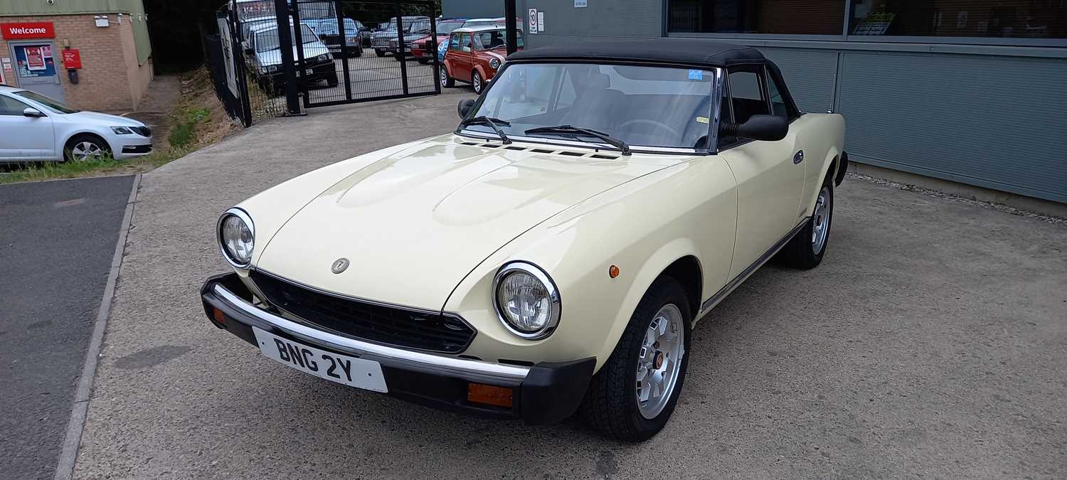 Lot 280 - 1982 FIAT X19 BERTONE