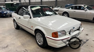 Lot 450 - 1990 FORD ESCORT 1.6I CABRIOLET