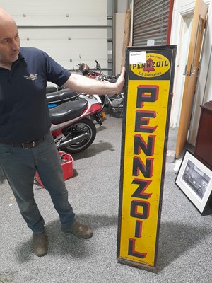 Lot 565 - PENNZOIL WOODEN FRAMED SIGN