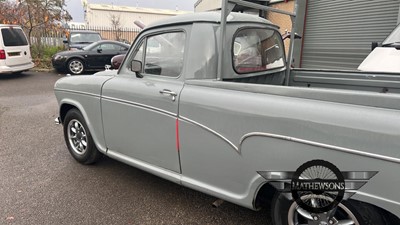 Lot 528 - 1962 MORRIS A60 PICK UP