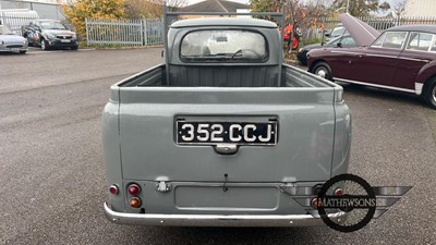 Lot 528 - 1962 MORRIS A60 PICK UP