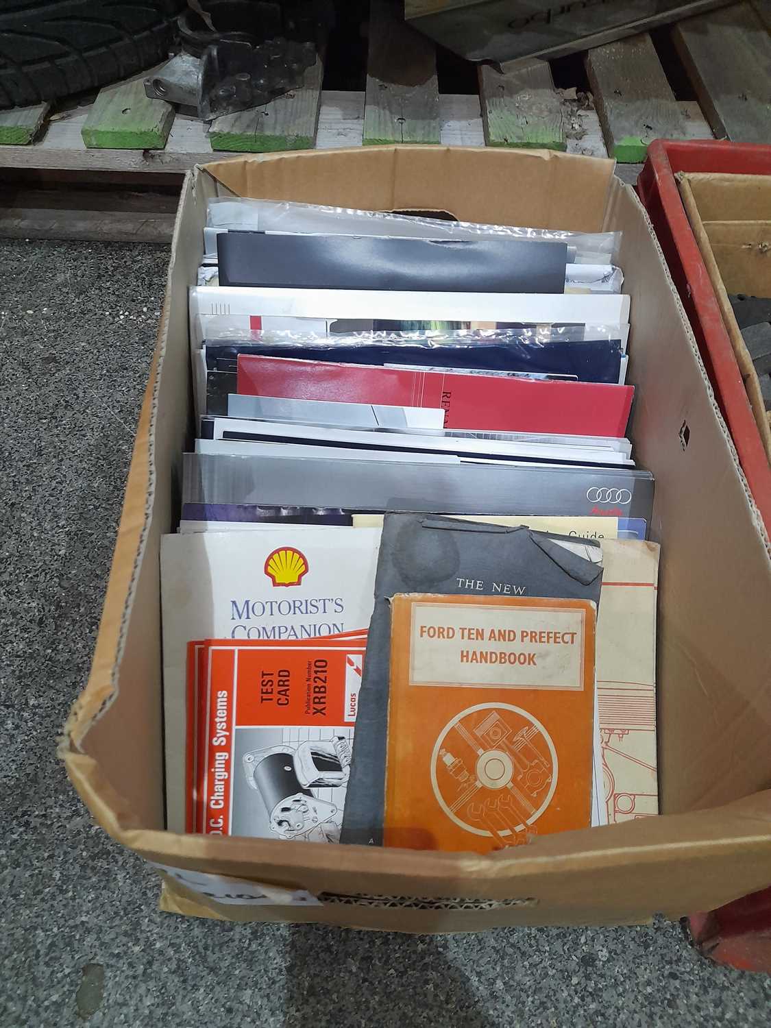 Lot 59 - LARGE BOX OF CAR BROCHURES