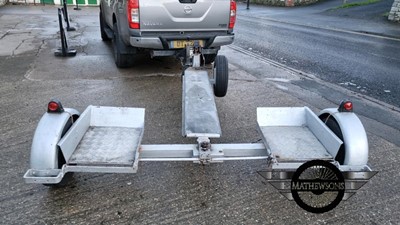 Lot 558 - TOWING DOLLY