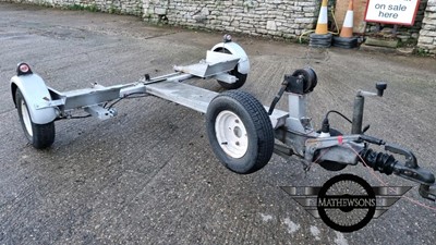 Lot 558 - TOWING DOLLY