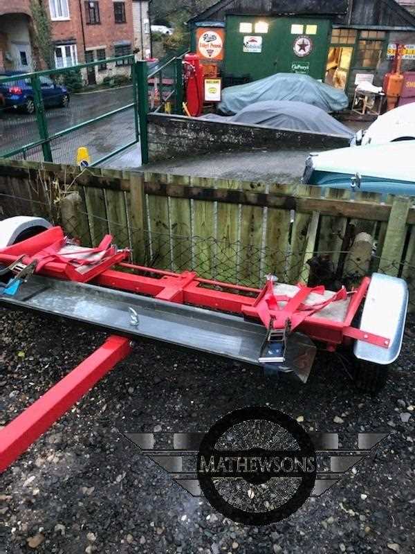 Lot 564 - CAR TOWING DOLLY