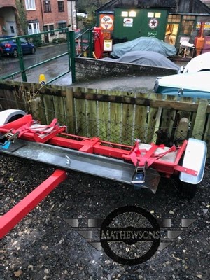 Lot 564 - CAR TOWING DOLLY