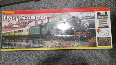 Lot 649 - HORNBY FLYING SCOTSMAN TRAIN SET - ALL PROCEEDS TO CHARITY