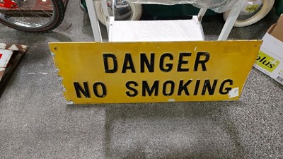 Lot 659 - DANGER NO SMOKING SIGN