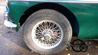 Lot 658 - 1967 MG B GT