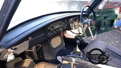 Lot 658 - 1967 MG B GT