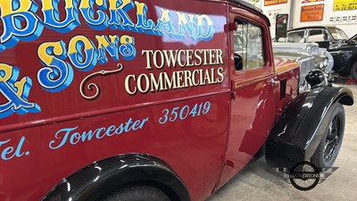 Lot 668 - 1935 MORRIS 8 VAN